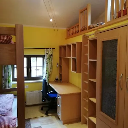 Holzfaellerhaus Melkstatt * Ауффах